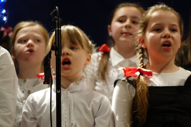 Koncert kolęd i pastoralek u salezjanek w Dzierżoniowie