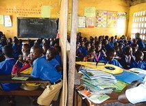 540 uczniów  ma do dyspozycji  jedynie  4 pomieszczenia.