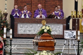 Ceremonii przewodniczył bp Ignacy Dec.