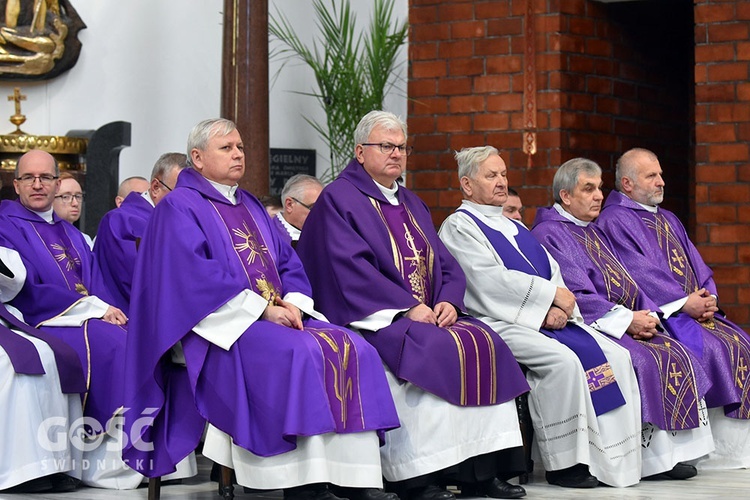 Uroczystości pogrzebowe ks. Stanisława Pasyka