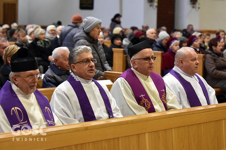 Uroczystości pogrzebowe ks. Stanisława Pasyka