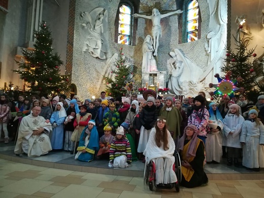 Kolędnicy misyjni w Brzęczkowicach