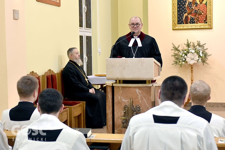 Ekumeniczna modlitwa w świdnickim WSD