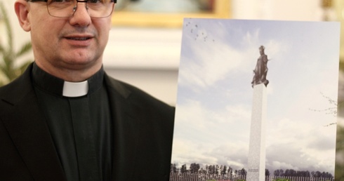 W Radzyminie stanie 3-metrowa figura Matki Bożej Łaskawej