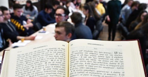 Czy Pismo Święte może być lekkie? Nawet powinno! Warsztaty biblijne dla młodzieży