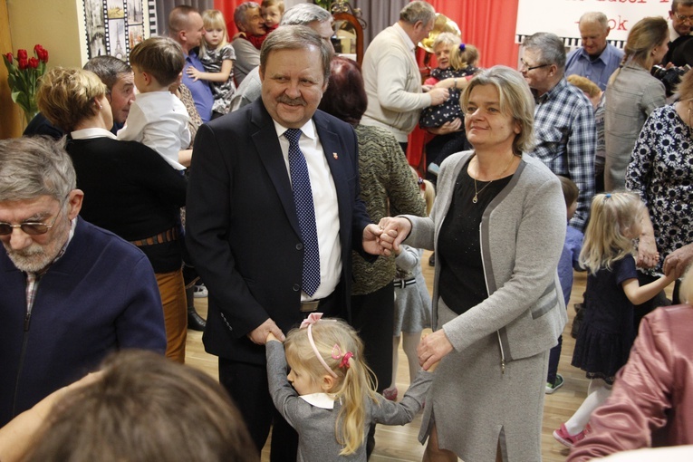 Sochaczew. Dzień Babci i Dziadka w Przedszkolu Świętych Aniołów Stróżów