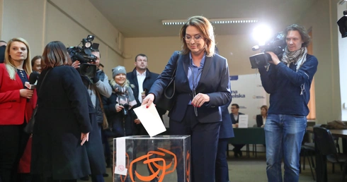 Trwają wybory przewodniczącego PO 