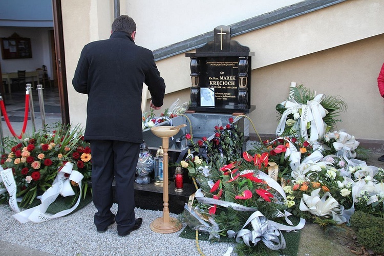 Pogrzeb śp. ks. kan. Marka Kręciocha w Kobiernicach