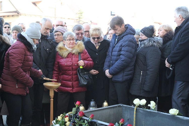 Pogrzeb śp. ks. kan. Marka Kręciocha w Kobiernicach