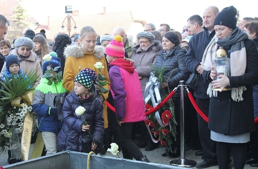 Pogrzeb śp. ks. kan. Marka Kręciocha w Kobiernicach