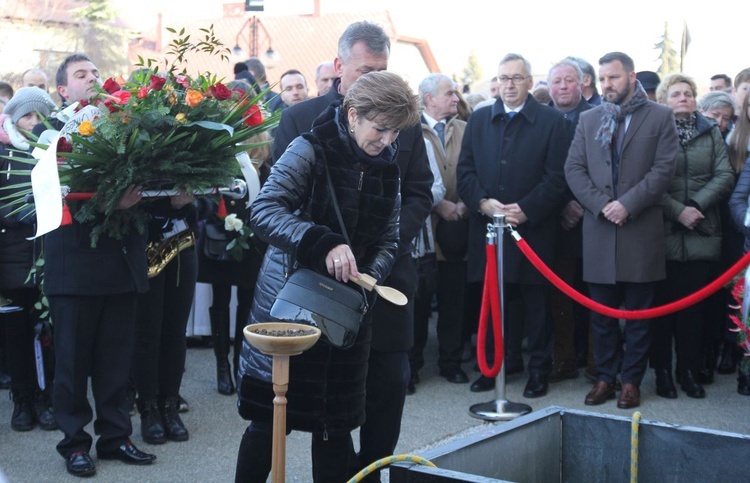 Pogrzeb śp. ks. kan. Marka Kręciocha w Kobiernicach