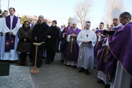 Pogrzeb śp. ks. kan. Marka Kręciocha w Kobiernicach