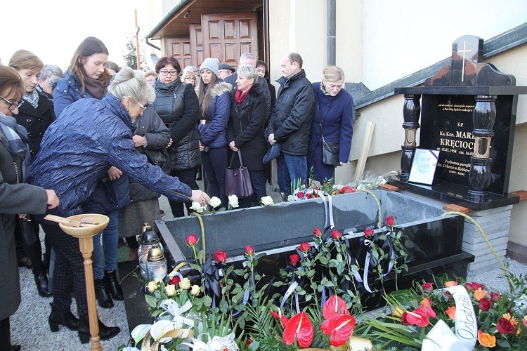 Parafianie i przyjaciele żegnali w Kobiernicach ks. Marka Kręciocha.