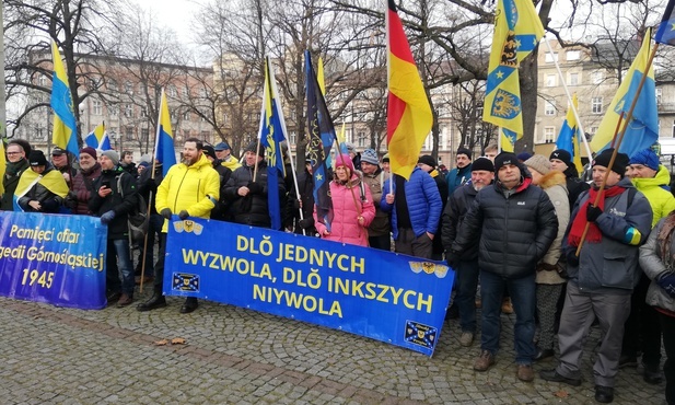 Śląskie. Z Katowic do Świętochłowic. Czyli 11. Marsz na Zgodę 