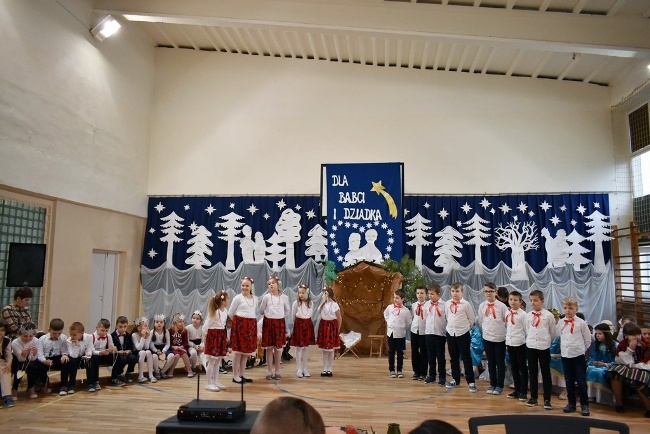 Święto Dziadka i Babci w Rusinowie