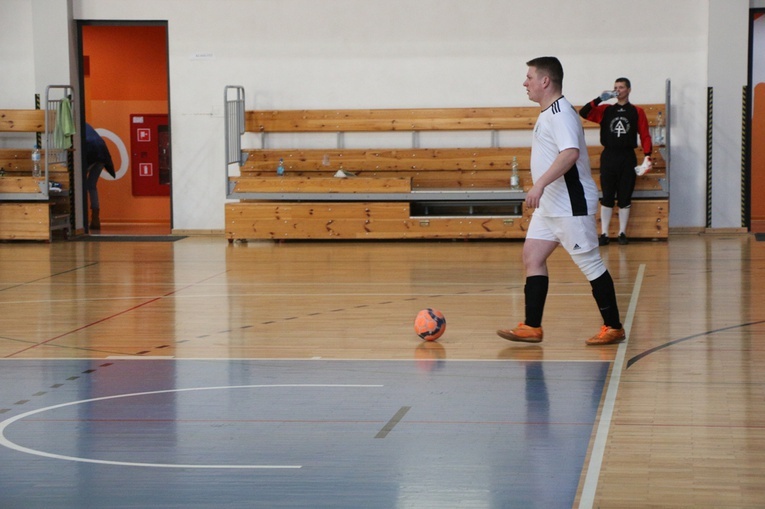 Turniej Wspólnot Chrześcijańskich w piłkę nożną [I DZIEŃ]