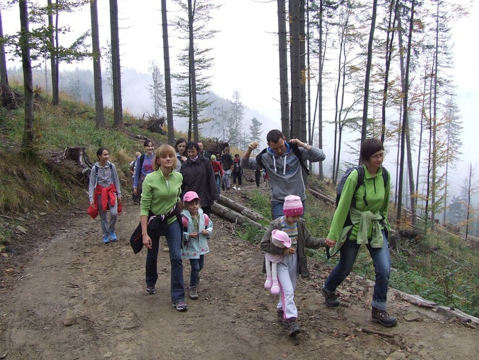 Pisarzowianie na papieskich szlakach ze śp. Bogdanem Pudełko