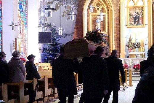 Pogrzeb śp. Bogdana Pudełko w Pisarzowicach