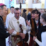Bierzmowanie i jubileusz w Obidzy