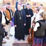 Bierzmowanie i jubileusz w Obidzy