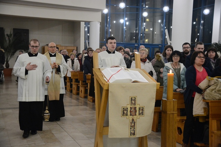 Koncert kolęd w kościele seminaryjnym