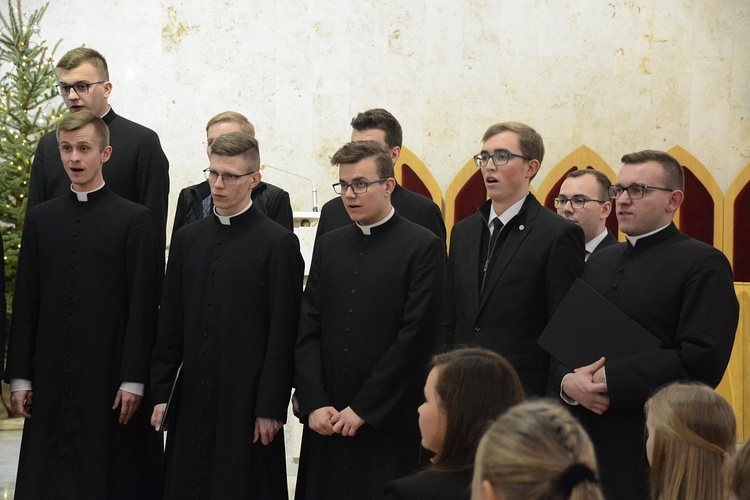 Koncert kolęd w kościele seminaryjnym