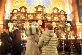 ▲	Spotkanie na Wielkich Nieszporach w cerkwi w Gdańsku- -Wrzeszczu było okazją do zapoznania się z bogatą liturgią prawosławia.