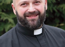 ▲	Ksiądz Karol pierwsze kroki kapłaństwa stawiał w diecezji warmińskiej.