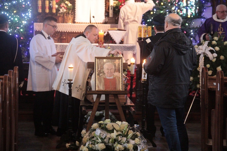 Pogrzeb ks. prał. Alojzego Marszalla