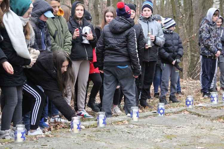 Pamięci ofiar Holokaustu