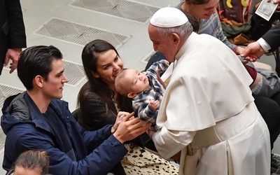 Franciszek podczas audiencji generalnej