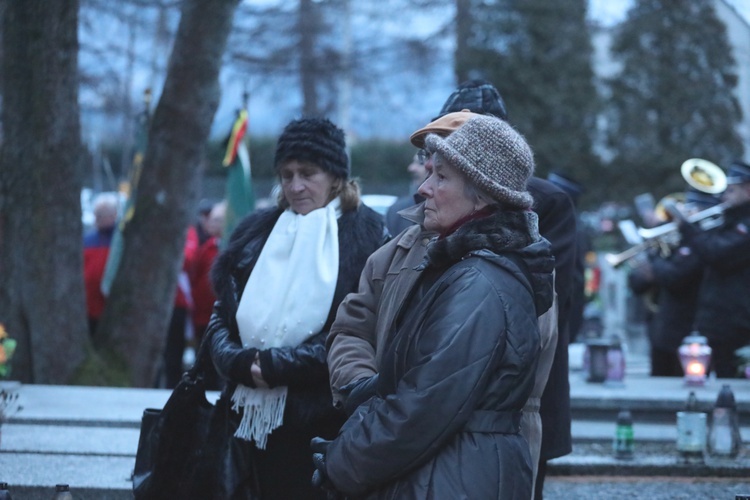 Ostatnie pożegnanie śp. Stefana Jakubowskiego, budowniczego kaplicy na Groniu Jana Pawła II