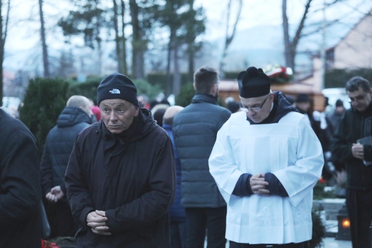 Ostatnie pożegnanie śp. Stefana Jakubowskiego, budowniczego kaplicy na Groniu Jana Pawła II