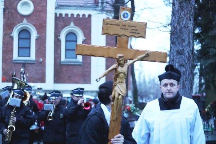 Ostatnie pożegnanie śp. Stefana Jakubowskiego, budowniczego kaplicy na Groniu Jana Pawła II