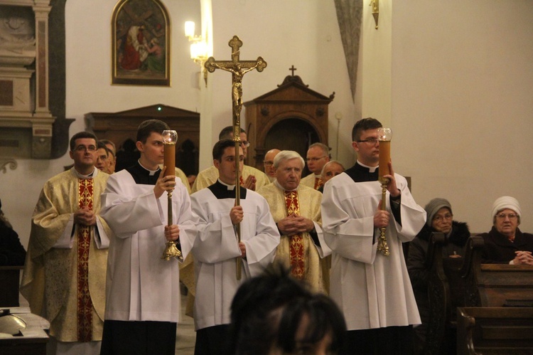 Tarnów. Nowi kanonicy w rocznicę poświęcenia katedry