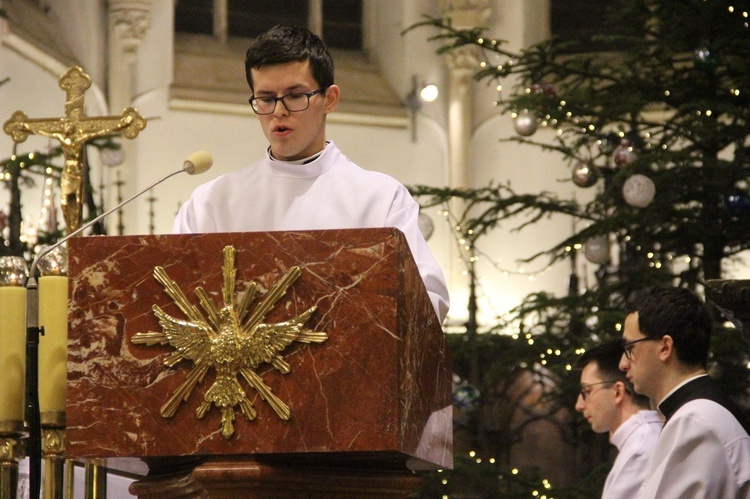 Tarnów. Nowi kanonicy w rocznicę poświęcenia katedry