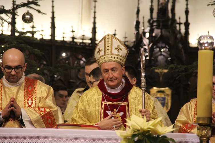 Tarnów. Nowi kanonicy w rocznicę poświęcenia katedry