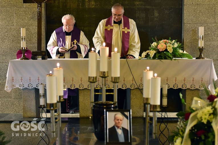 Pogrzeb Jana Szeligi, nadzwyczajnego szafarza ze Świdnicy