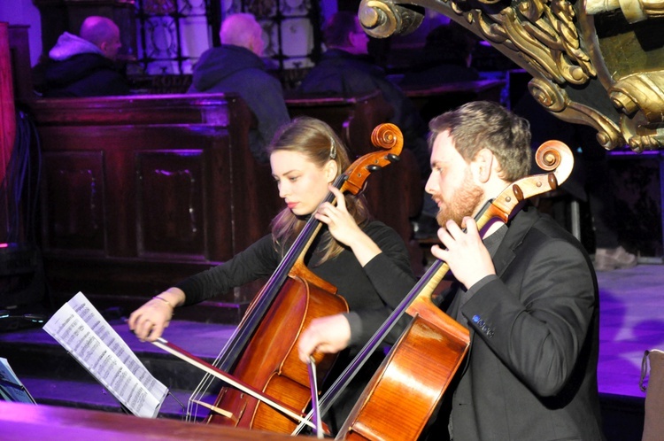 Koncert "Z wiary i z miłości na ratunek zabytkowi"