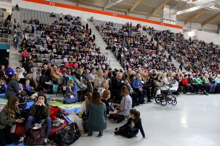 Tarnów. Forum Formacyjne "Moc obecności"