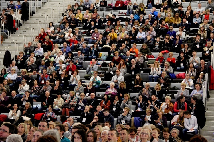 Tarnów. Forum Formacyjne "Moc obecności"