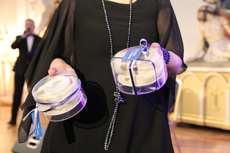 II Charytatywny Bal Karnawałowy u św. Jadwigi w Trzebnicy