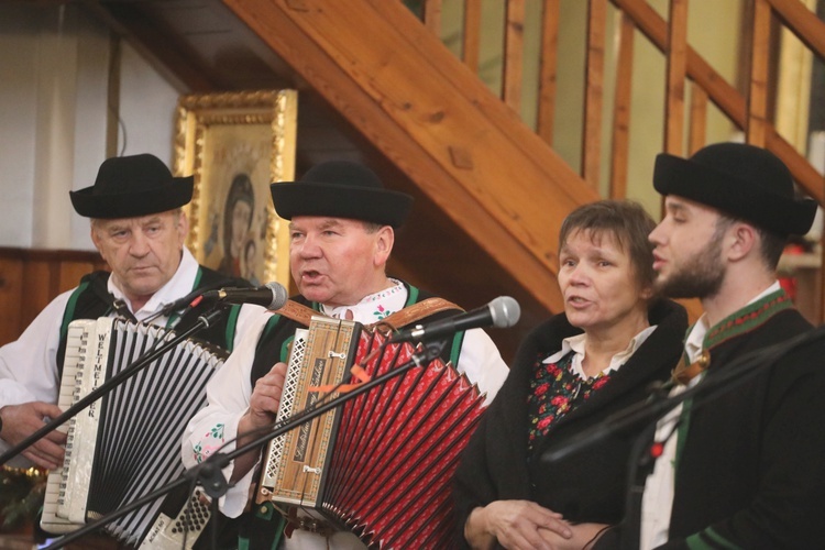 Polsko-słowackie kolędowanie Związku Podhalan w Ujsołach - 2020