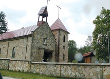 ▲	Miejscowa świątynia.