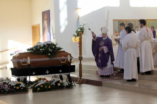 Pogrzeb śp. Klary Brodki 