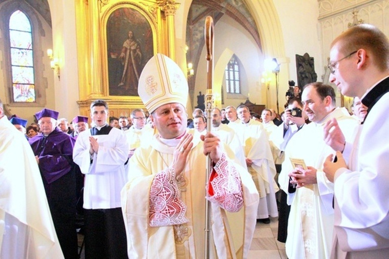 Święcenia biskupie ks. Leszkiewicza, cz. I. Liturgia i ryt święceń