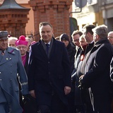 Prezydent RP odsłonił pamiątkowe tablice w Pucku cz. 1