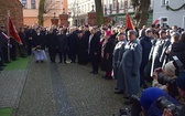 Prezydent RP odsłonił pamiątkowe tablice w Pucku cz. 1