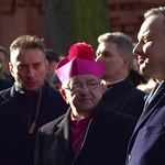 Prezydent RP odsłonił pamiątkowe tablice w Pucku cz. 1