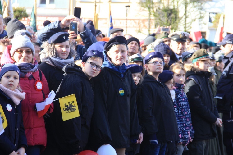 Prezydent RP odsłonił pamiątkowe tablice w Pucku cz. 2